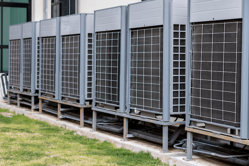 Air conditioner maintenance image for air conditioner article